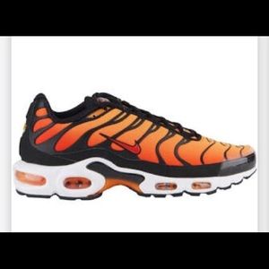 Meet your Posher, Nemiah